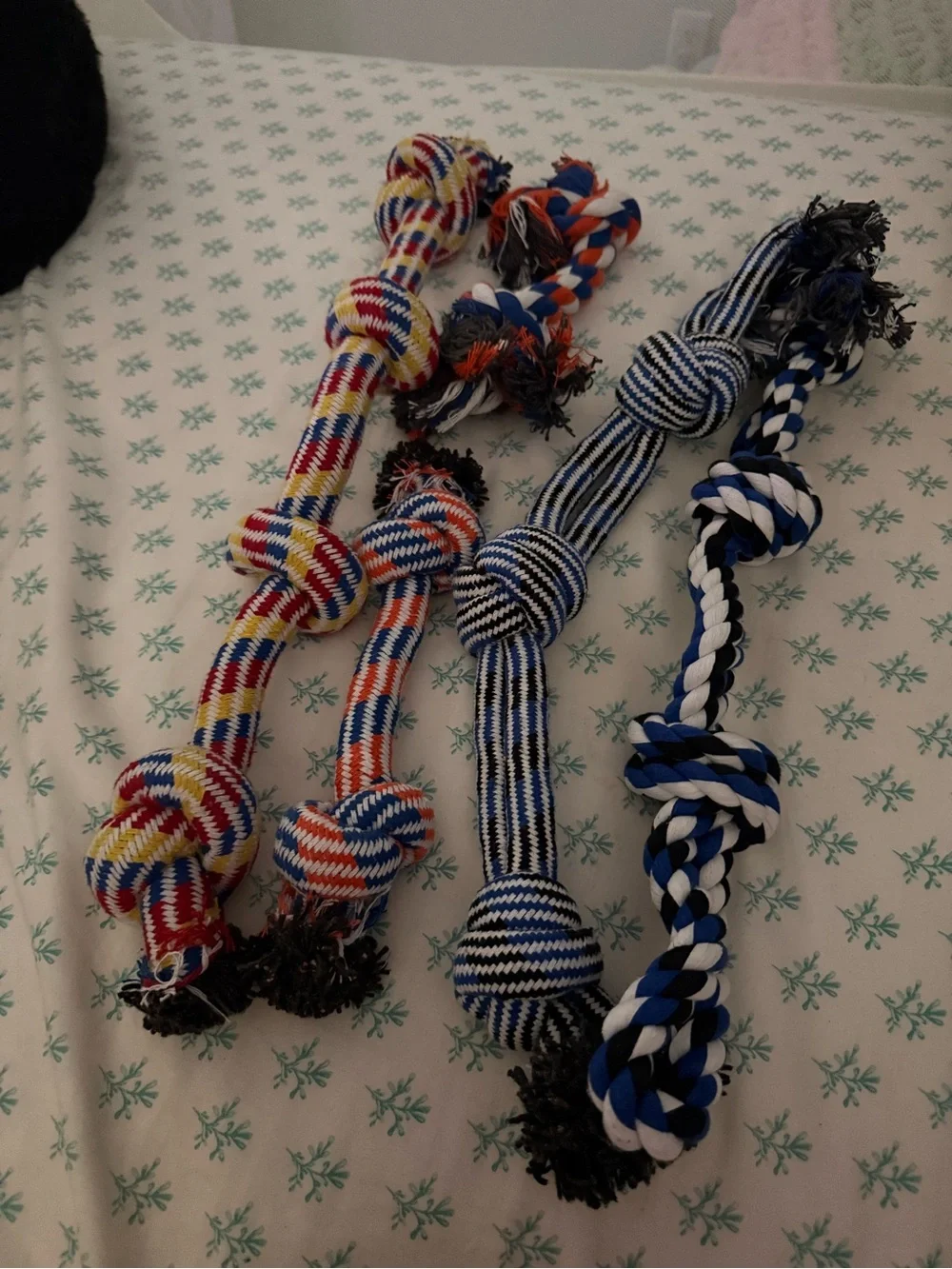 Dogs Multicolor Rope Knot Dog Toys - Blue, White, Red, Yellow-set of 5-NWOT